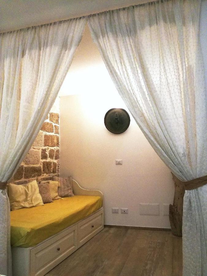 Oltre Le Mura B&B Битонто Екстериор снимка